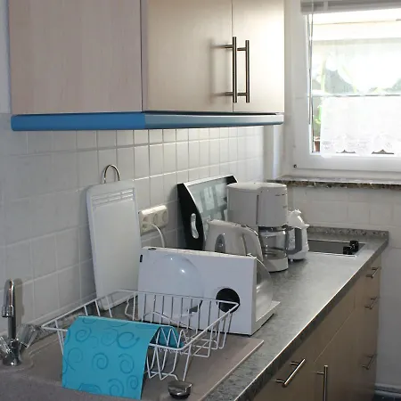 Huebsches Appartement In Kroepelin Mit Terrasse Apartment Kröpelin